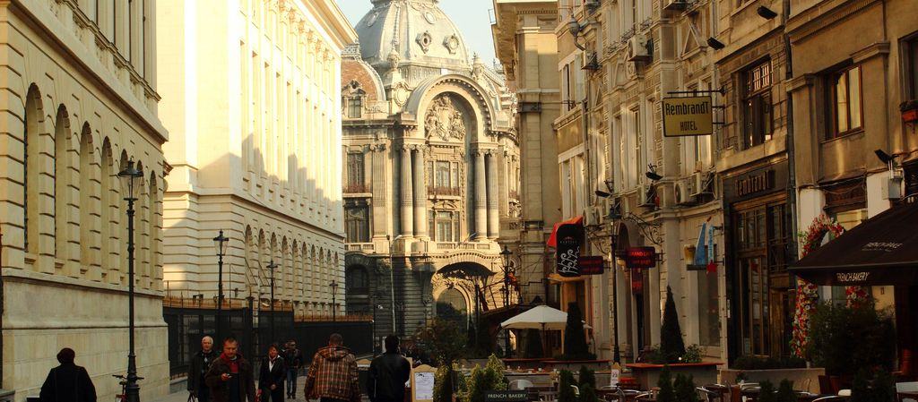 2025 Travel Guide for First Time Visitors in Romania